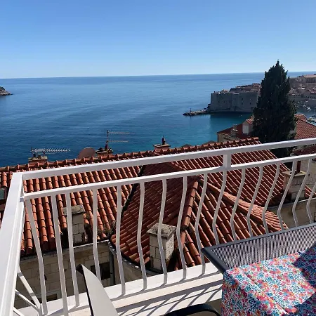 Leoni Dubrovnik