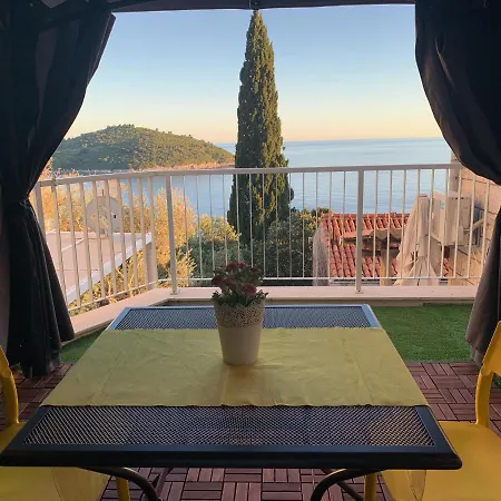 Leoni * Dubrovnik