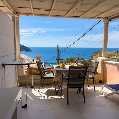 Apartment Leoni *