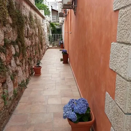 Apartment Leoni